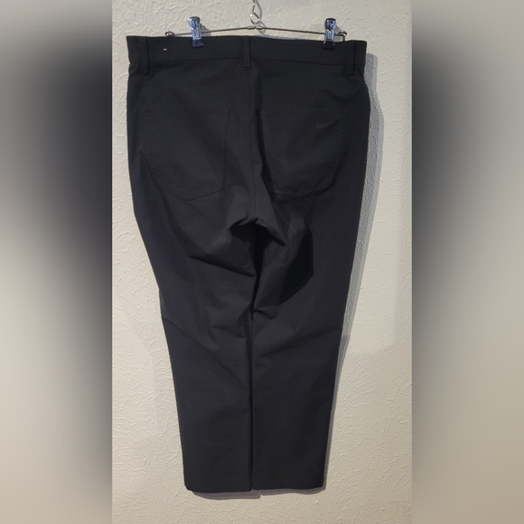 Nike Men's Tour 5 Pocket Slim Golf Pants - 32x30 - Black - Picture 5 of 8